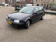 Volkswagen Golf - 1.6 AUTOMAAT Airco 233 DKM NAP 5 Deurs