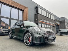 MINI John Cooper Works - 2.0 F1 automaat 231pk/Camera/Head up/HK/Bomvol