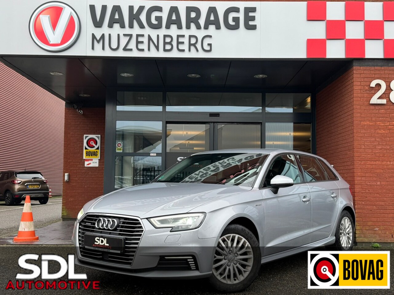 Audi A3 Sportback - 1.4 e-tron Pro Line plus // NAVI // CRUISE // CLIMA // PDC // TREKHAAK // FULL LED - AutoWereld.nl