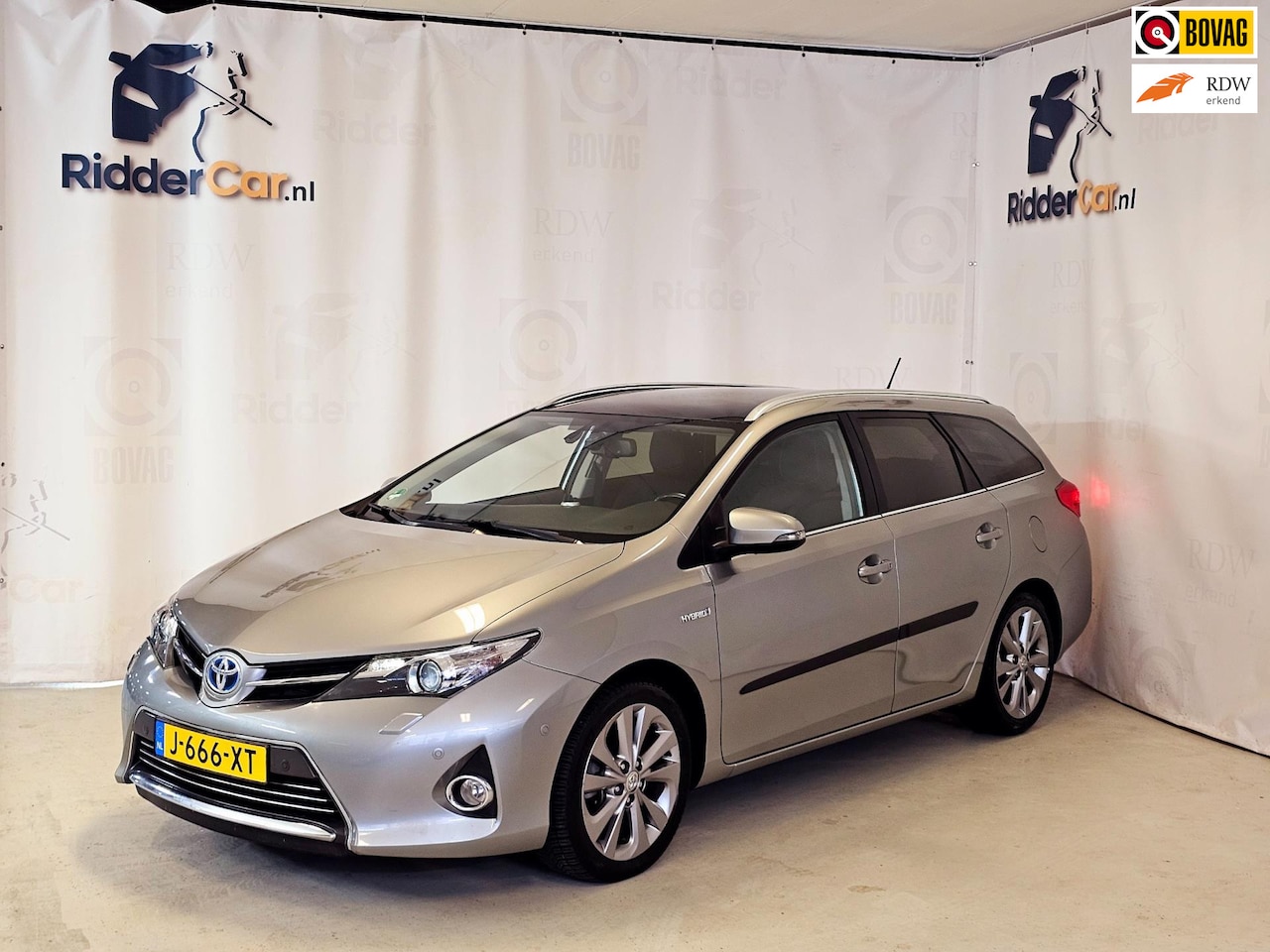 Toyota Auris Touring Sports - 1.8 Hybrid Lease Pro|GARANTIE|1e EIG|TREKHAAK|CRUISE|NAVI| - AutoWereld.nl