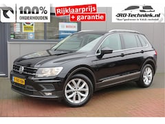 Volkswagen Tiguan - 1.5 TSI 130PK H6 Comfortline Business , PDC, LMV 18", Key-less, Cruisecontrol, Navigatie,