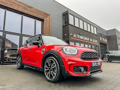 MINI Countryman - 2.0 Cooper S E ALL4 John Cooper Works 220pk/Pano/Chester leer/Camera/Head up/Btw