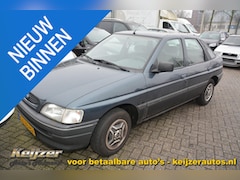 Ford Escort - 1.6 CL