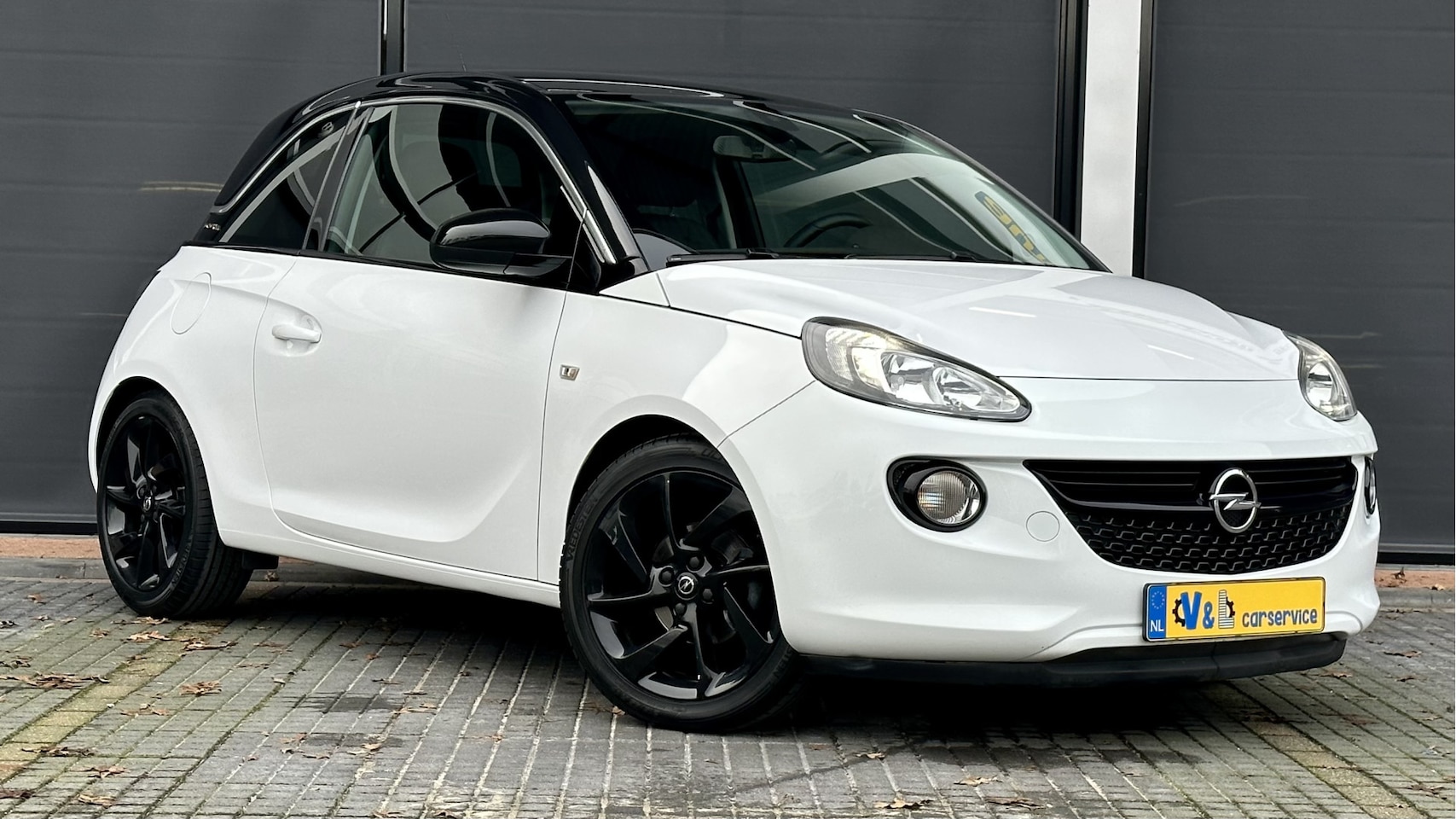 Opel ADAM - 1.4 Hardwell Edition / Clima / Carplay / Cruis - AutoWereld.nl