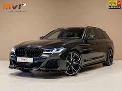 BMW 5-serie Touring - 530i xDrive High Executive M pakket / 252pk / Maxton / Panoramadak / Side assist / Head-up