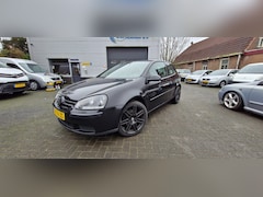 Volkswagen Golf - 1.6 FSI COMFORTLINE