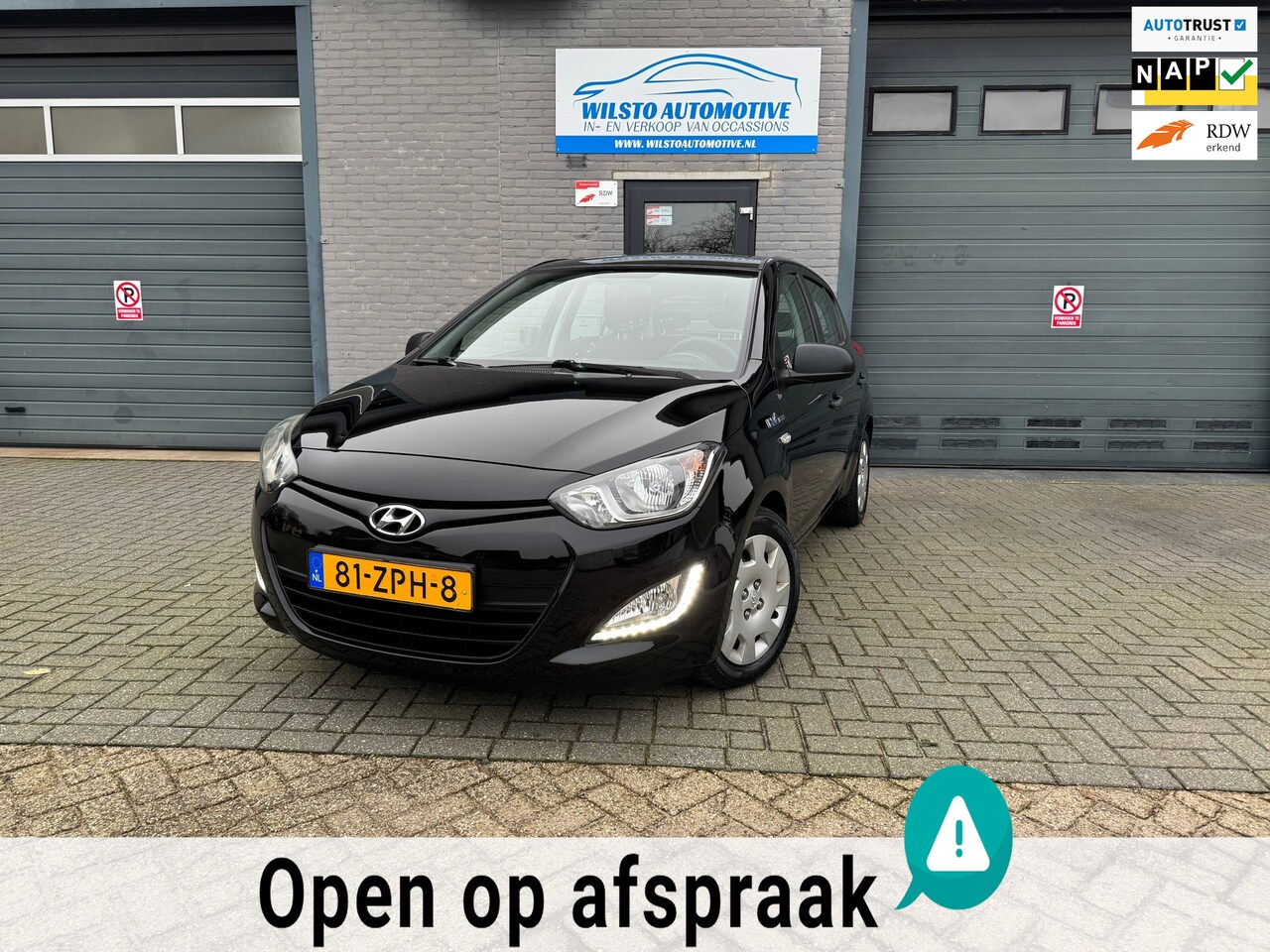 Hyundai i20 - 1.2i Business Edition*Nw Apk*Rijklaar*2e Eig*Garantie*Nap - AutoWereld.nl