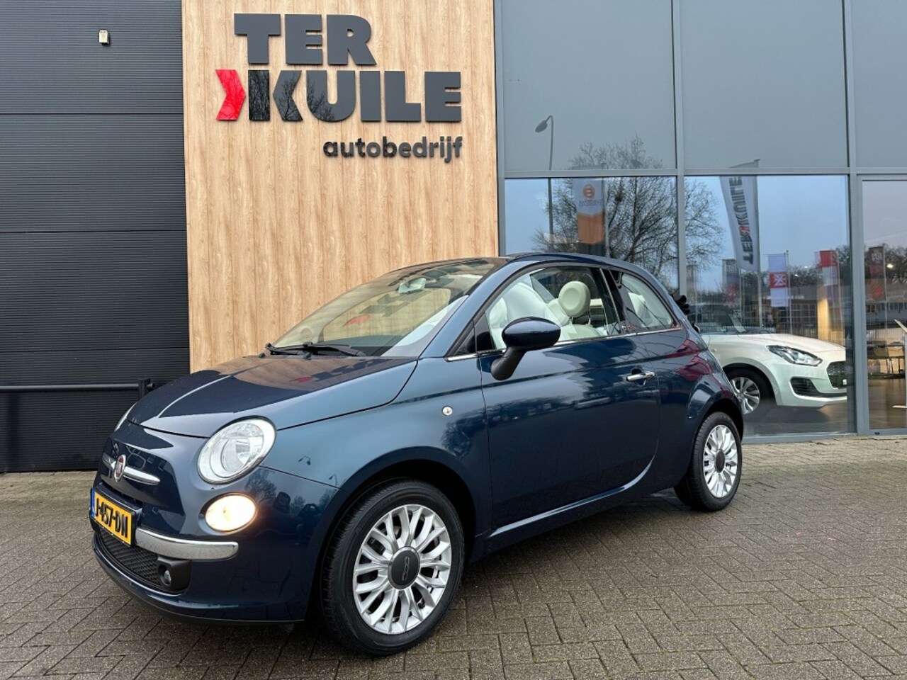 Fiat 500 C - 1.2 Lounge / Lage km - AutoWereld.nl