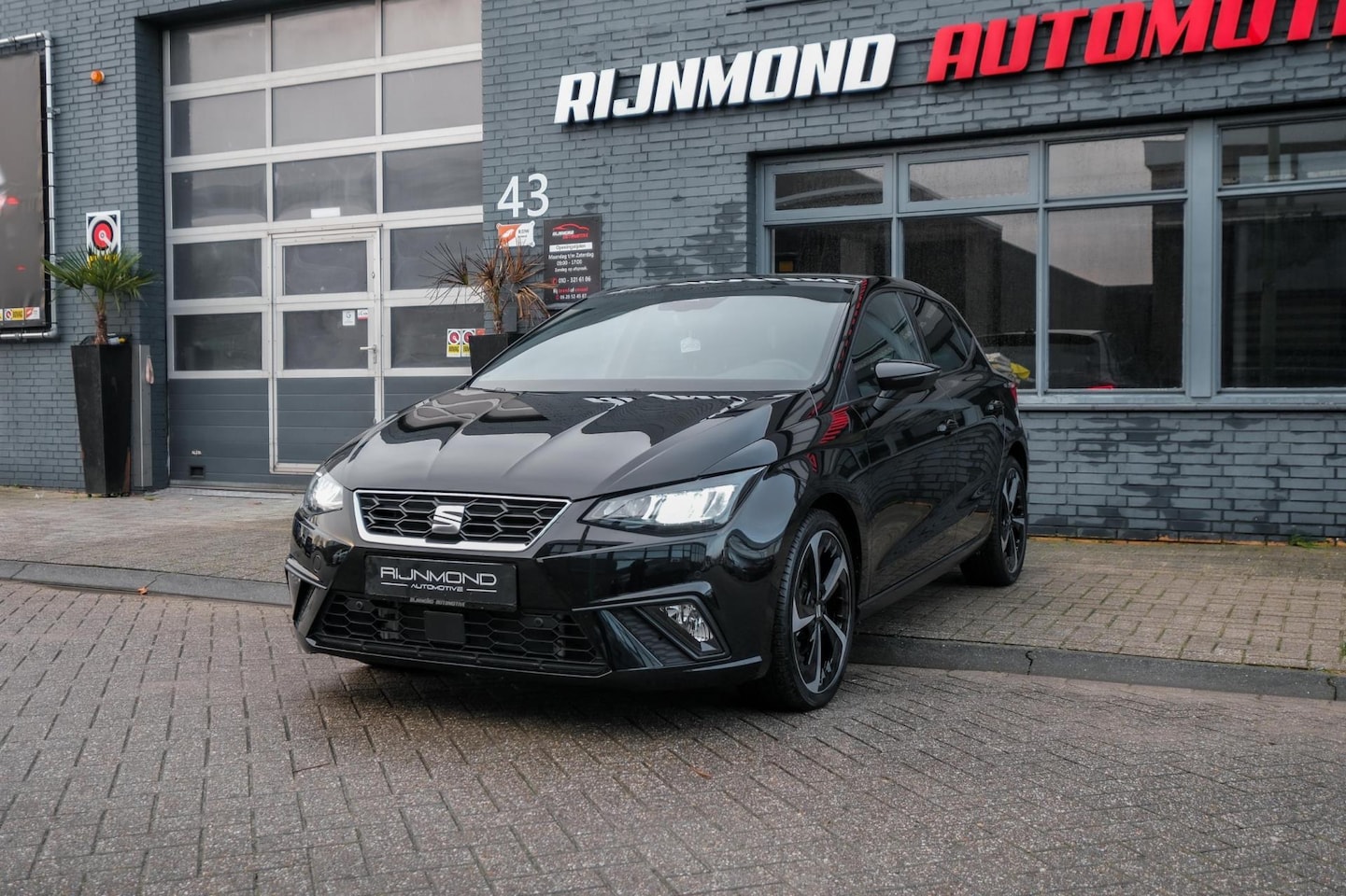 Seat Ibiza - 1.0 EcoTSI FR 115PK|Led|Carplay|Acc|Lane-Assist|Camera - AutoWereld.nl