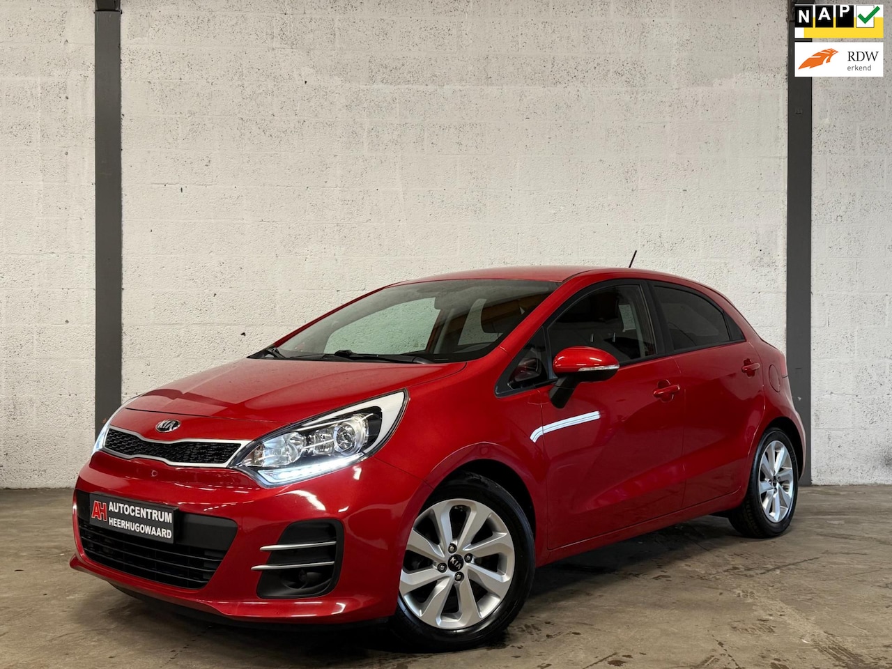 Kia Rio - 1.2 CVVT ExecutiveLine Navi|Camera|Cruise|Clima|Dealer Onderhouden !! - AutoWereld.nl