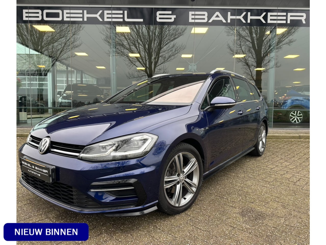 Volkswagen Golf Variant - 1.5 TSI Aut. Highline Business R - Navigatie - Trekhaak - AutoWereld.nl