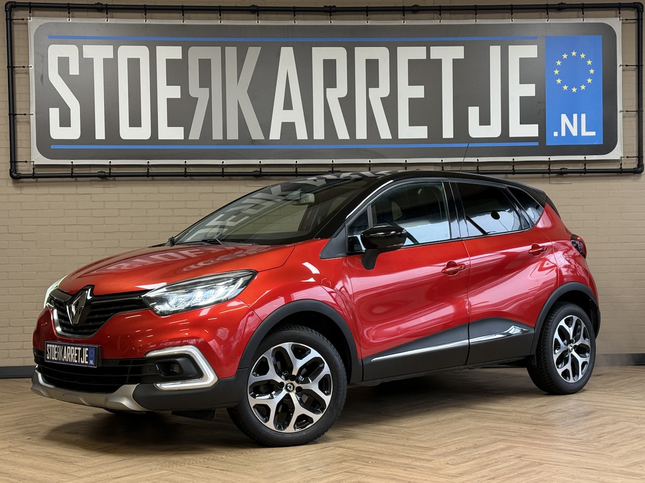 Renault Captur - 1.2 TCe 120pk | Intens | R-Link Navi | Camera | Stoelverwarming | PDC V+A | 17 " | Cruise - AutoWereld.nl