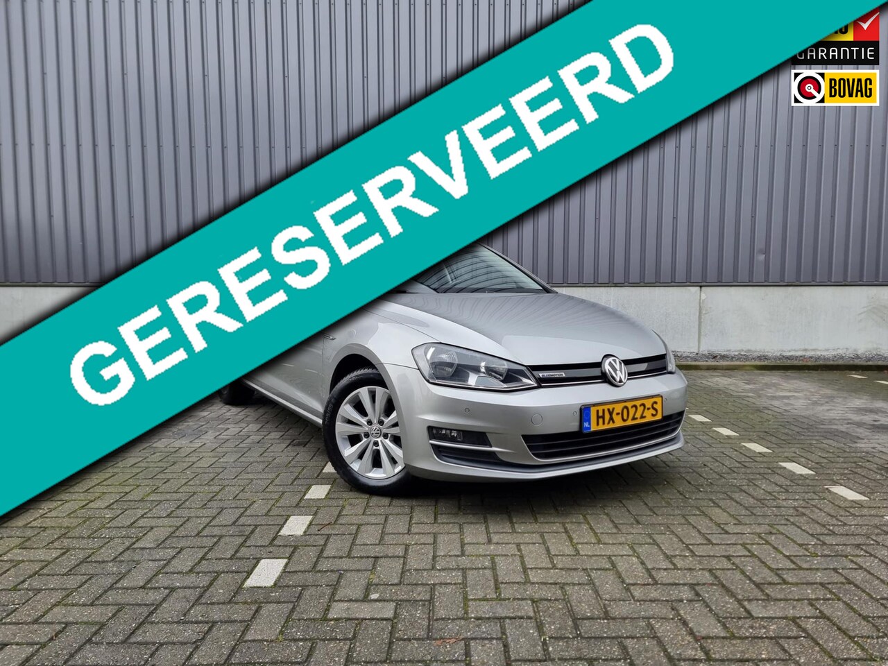 Volkswagen Golf - 1.0 TSI Business Edition Connected / Achteruitrijcamera / Airco - AutoWereld.nl