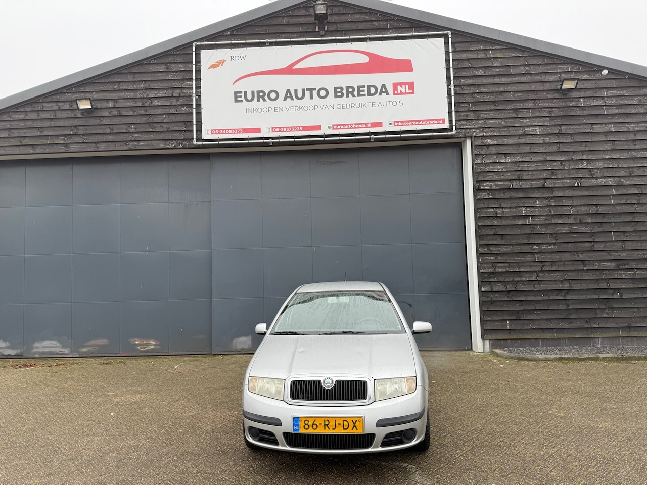 Skoda Fabia - 1.4-16V Ambiente 1.4-16V Ambiente - AutoWereld.nl