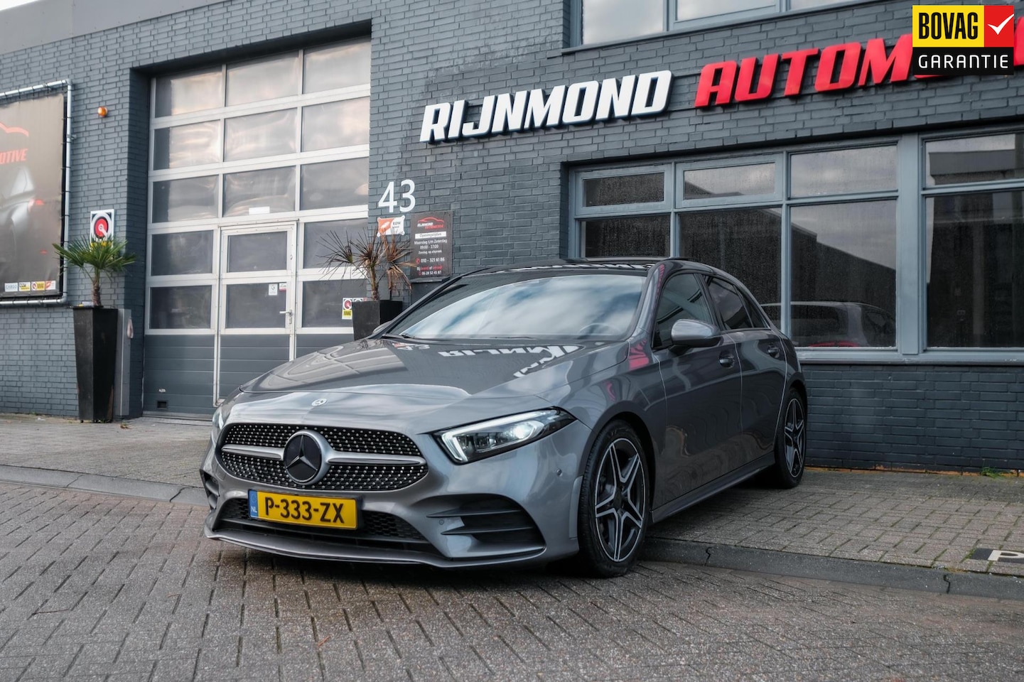 Mercedes-Benz A-klasse - 220 4MATIC Premium Plus AMG|| Pano |Sfeerverlichting|Acc|Lane Assist|Camera| - AutoWereld.nl