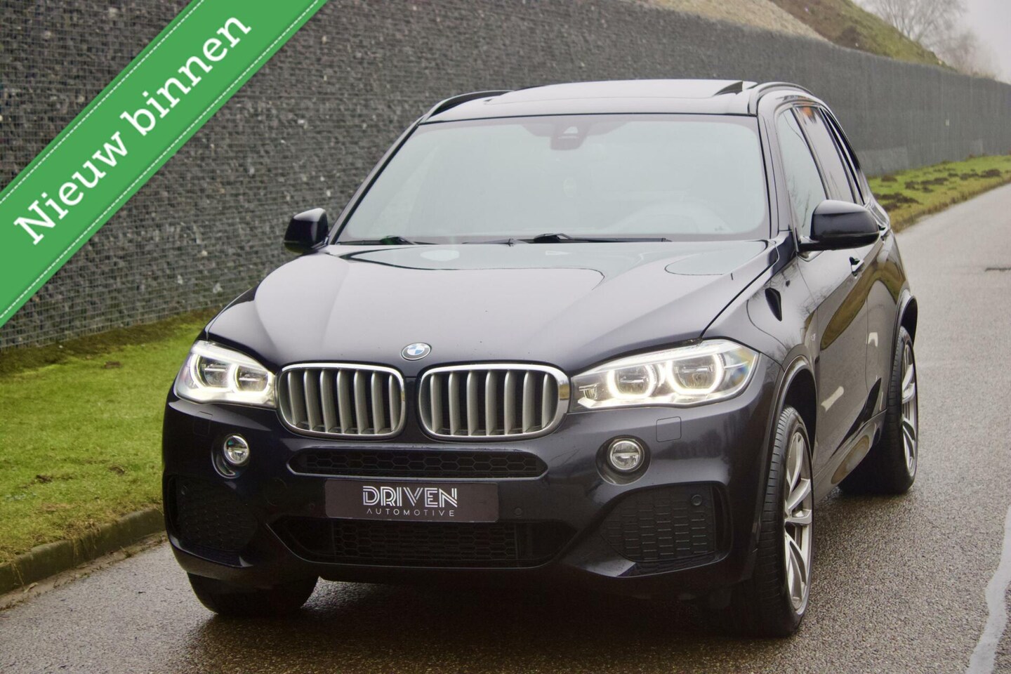 BMW X5 - xDrive40d M Pakket | Grijs Kenteken - Comfort - Pano - AutoWereld.nl