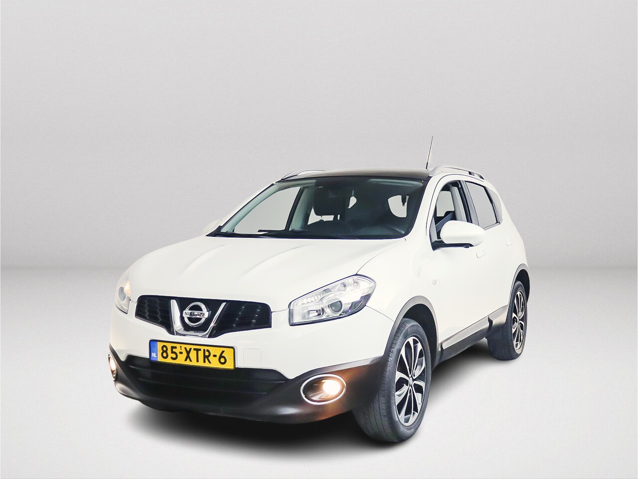 Nissan Qashqai - Connect Edition | Panoramadak | 360º camera | Trekhaak . - AutoWereld.nl