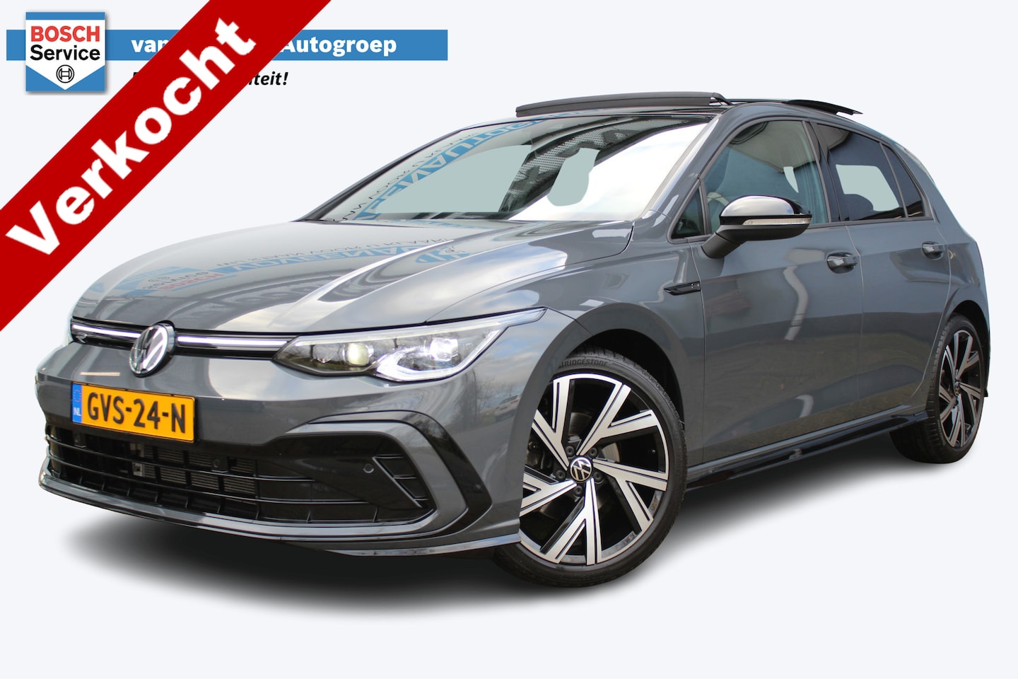 Volkswagen Golf - 1.5 eTSI R-Line Business | Incl. 12 maanden Garantie | Panorama dak | Stoelverwarming | St - AutoWereld.nl