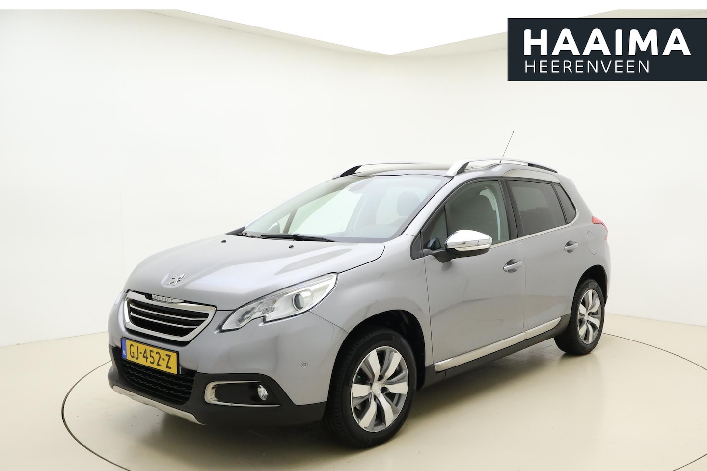 Peugeot 2008 - 1.2 PureTech Allure 82 Pk | Automaat | Trekhaak | Navigatie | Cruise Control | Panorama Da - AutoWereld.nl