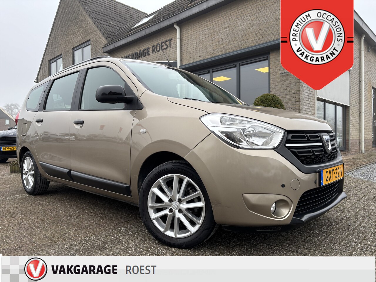 Dacia Lodgy - 0.9 TCe 7-Persoons Navigatie / Camera / Parkeersensoren - AutoWereld.nl