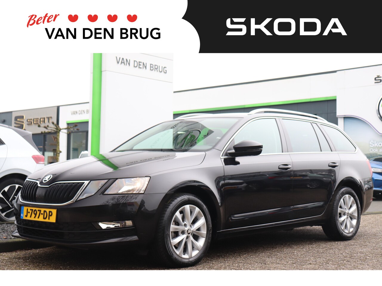 Skoda Octavia Combi - 1.0 TSI 115pk Greentech Business Edition | Stoelverwarming | Parkeersensoren | Cruise cont - AutoWereld.nl