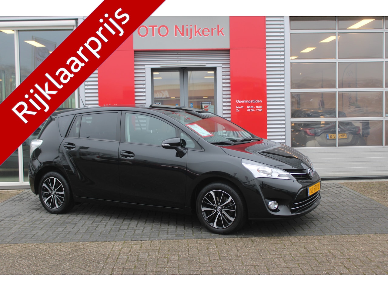 Toyota Verso - 1.8 VVT-i SkyView Edition *Met trekhaak!* - AutoWereld.nl