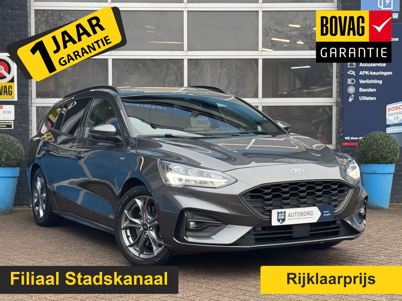 Ford Focus Wagon - 1.0 EcoBoost Hybrid ST Line X Business | Trekhaak | Adaptive Cruise Control | Voorruitverw - AutoWereld.nl