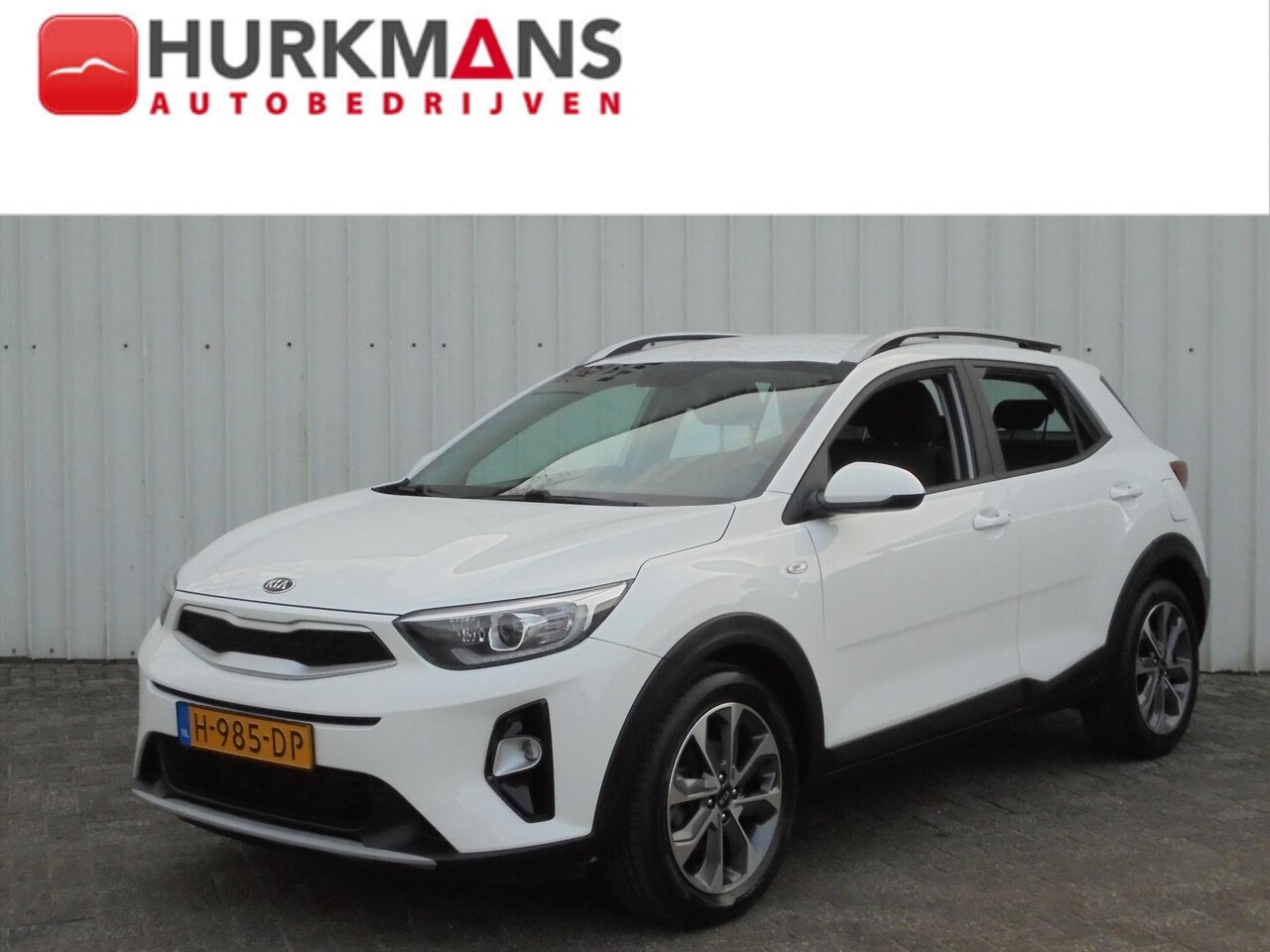 Kia Stonic - 1.0 T-GDi 100PK DYNAMICLINE NL-AUTO 31.360 KM ! - AutoWereld.nl