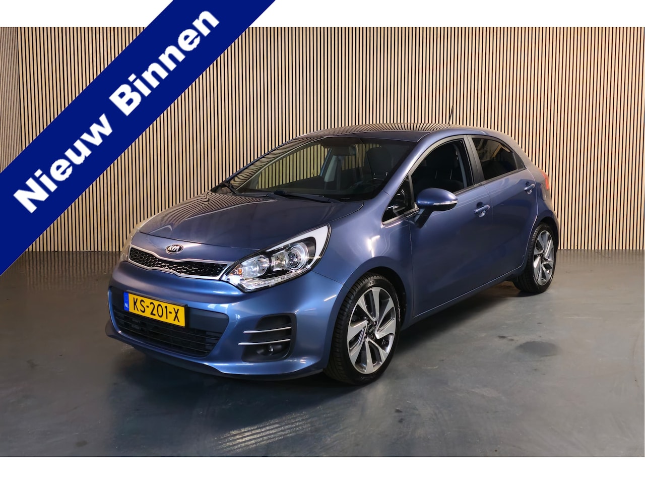 Kia Rio - 1.2 CVVT ExecutiveLine - Stoel/Stuurverwarming - Navi - Cruise - Achteruitrijcamera met pa - AutoWereld.nl