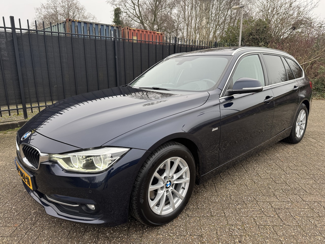 BMW 3-serie Touring - 320d EDE Centennial High Executive CarPlay/Pano/Led/Leer/Stoelverw/Clima/Trekh - AutoWereld.nl