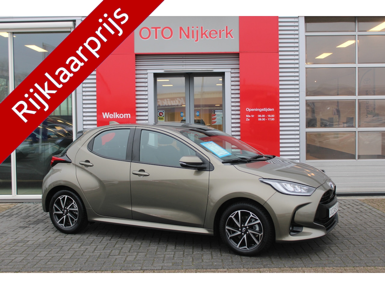 Toyota Yaris - 1.5 Hybrid Dynamic met trekhaak - AutoWereld.nl