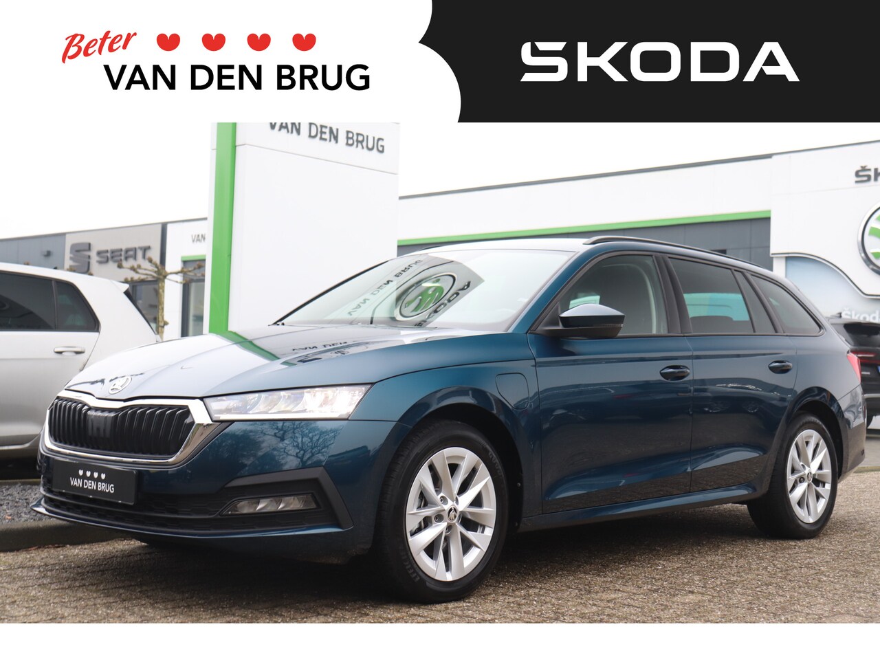 Skoda Octavia Combi - 1.4 TSI iV PHEV 204pk Business Edition | 1.500 kg trekgewicht | Stoelverwarming voor & ach - AutoWereld.nl