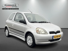 Toyota Yaris - 1.0-16V VVT-i Terra +