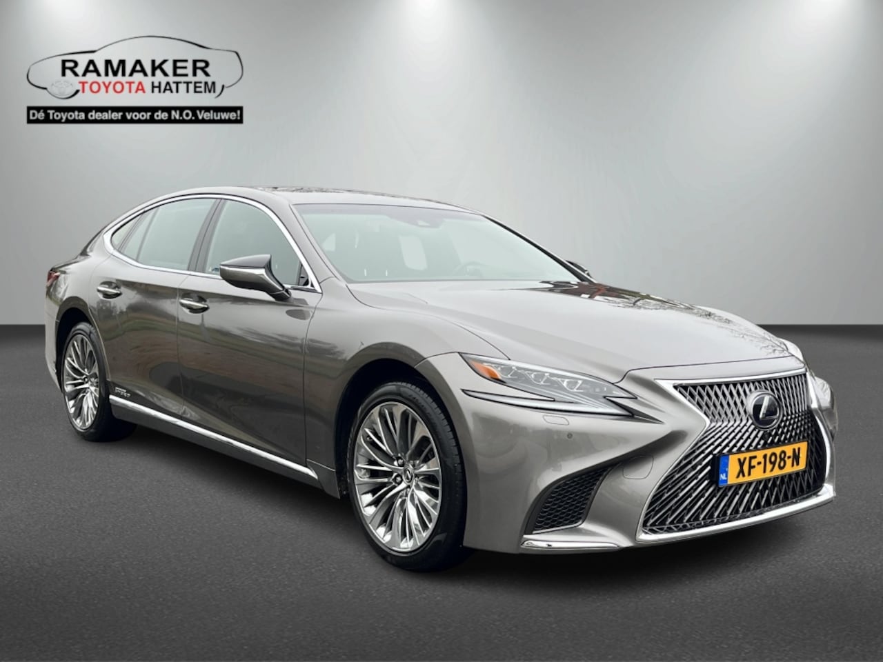 Lexus LS - 500h AWD Exec. Line - AutoWereld.nl