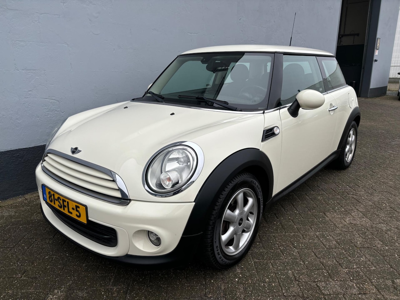 MINI One - Mini 1.6 MINIMALIST Business Line - Volledig Onderhouden - AutoWereld.nl