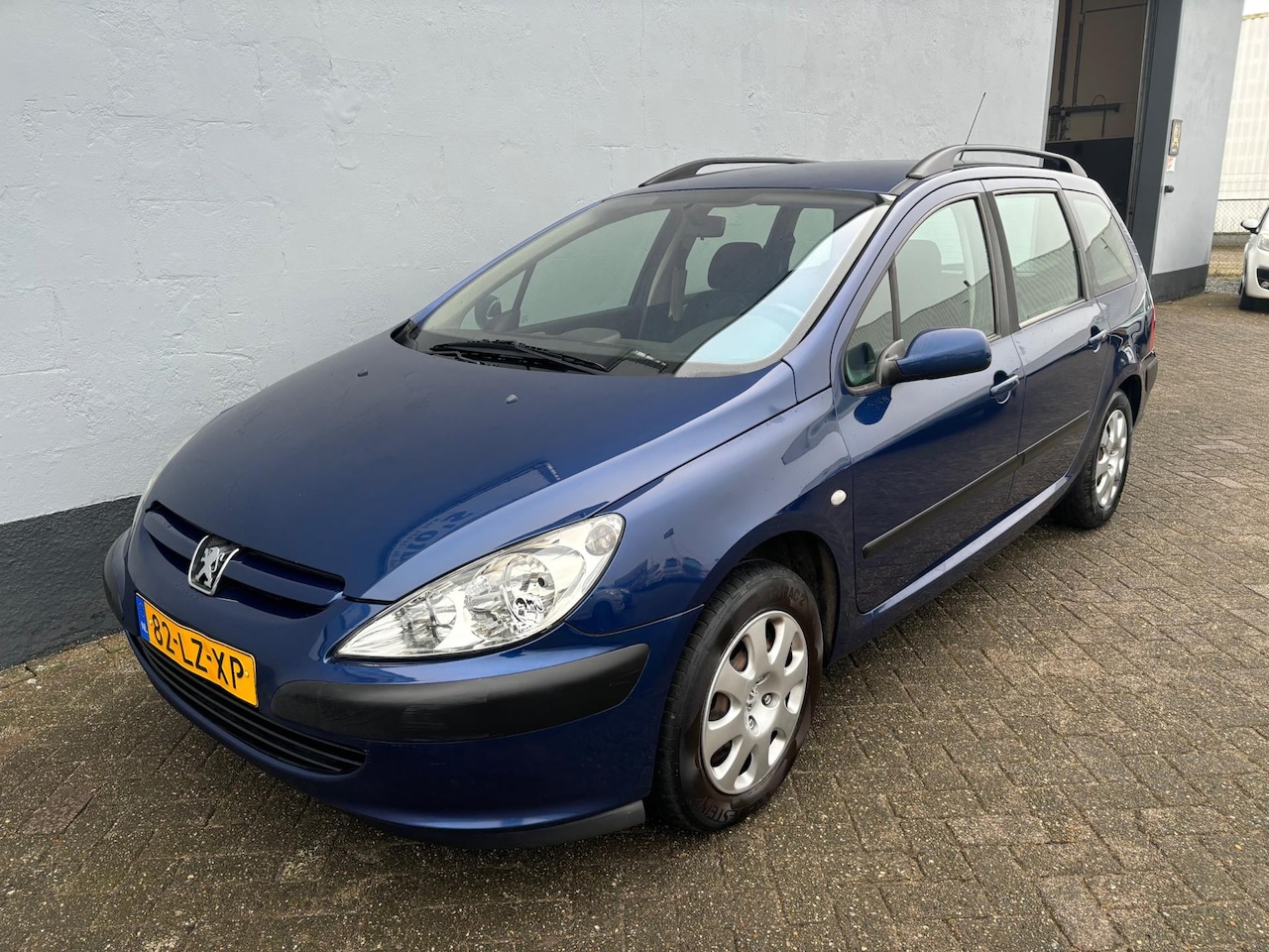 Peugeot 307 Break - 1.6-16V XS - Climate Control - Trekhaak - AutoWereld.nl