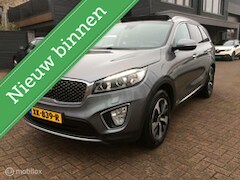 Kia Sorento - 2.2 CRDI AWD ExecutivLine Panorama 7 Pers Leder Trekh