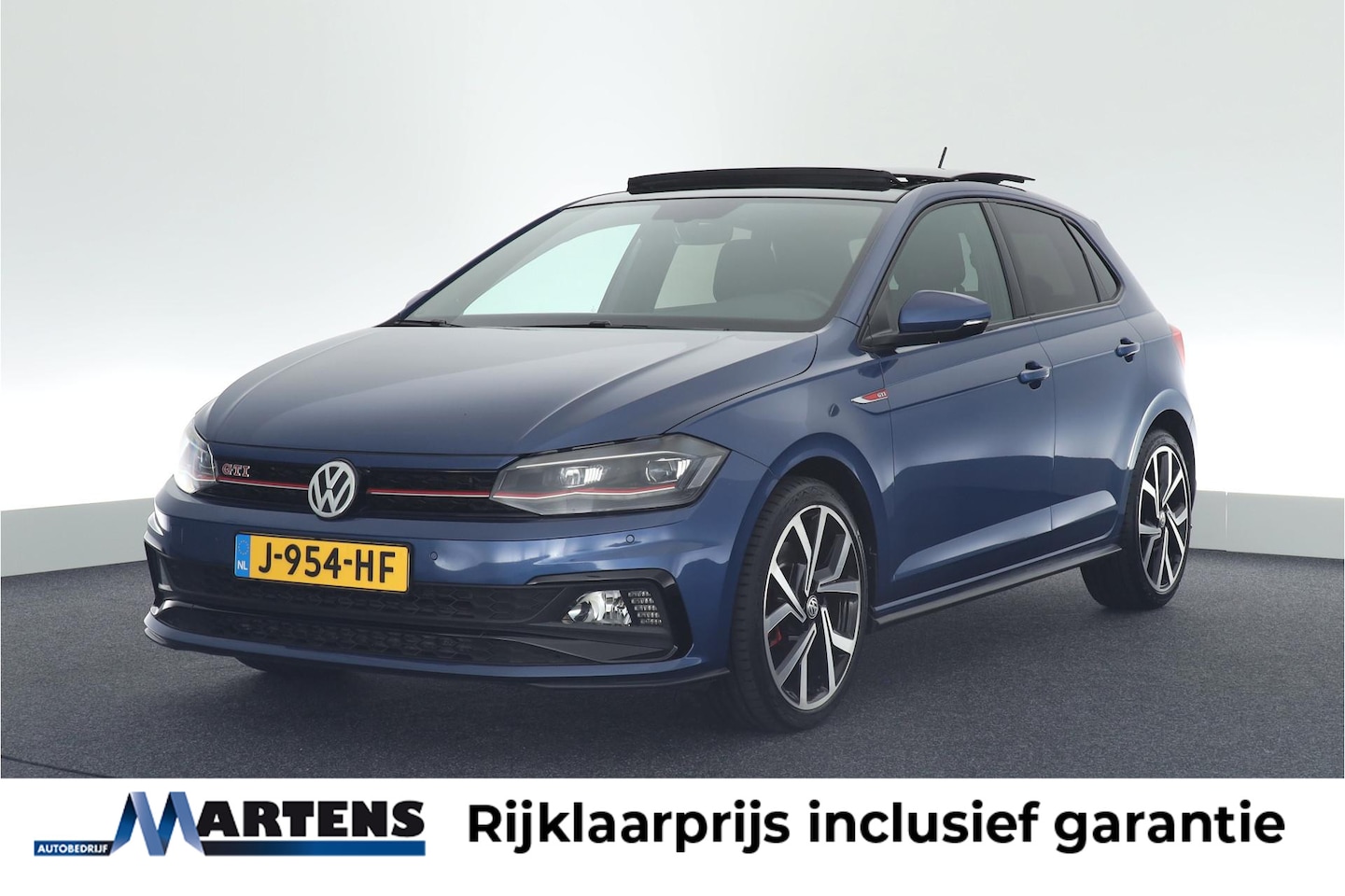 Volkswagen Polo - 2.0 TSI 200pk DSG GTI Beats Keyless Camera Panoramadak Virtual Cockpit Navigatie - AutoWereld.nl