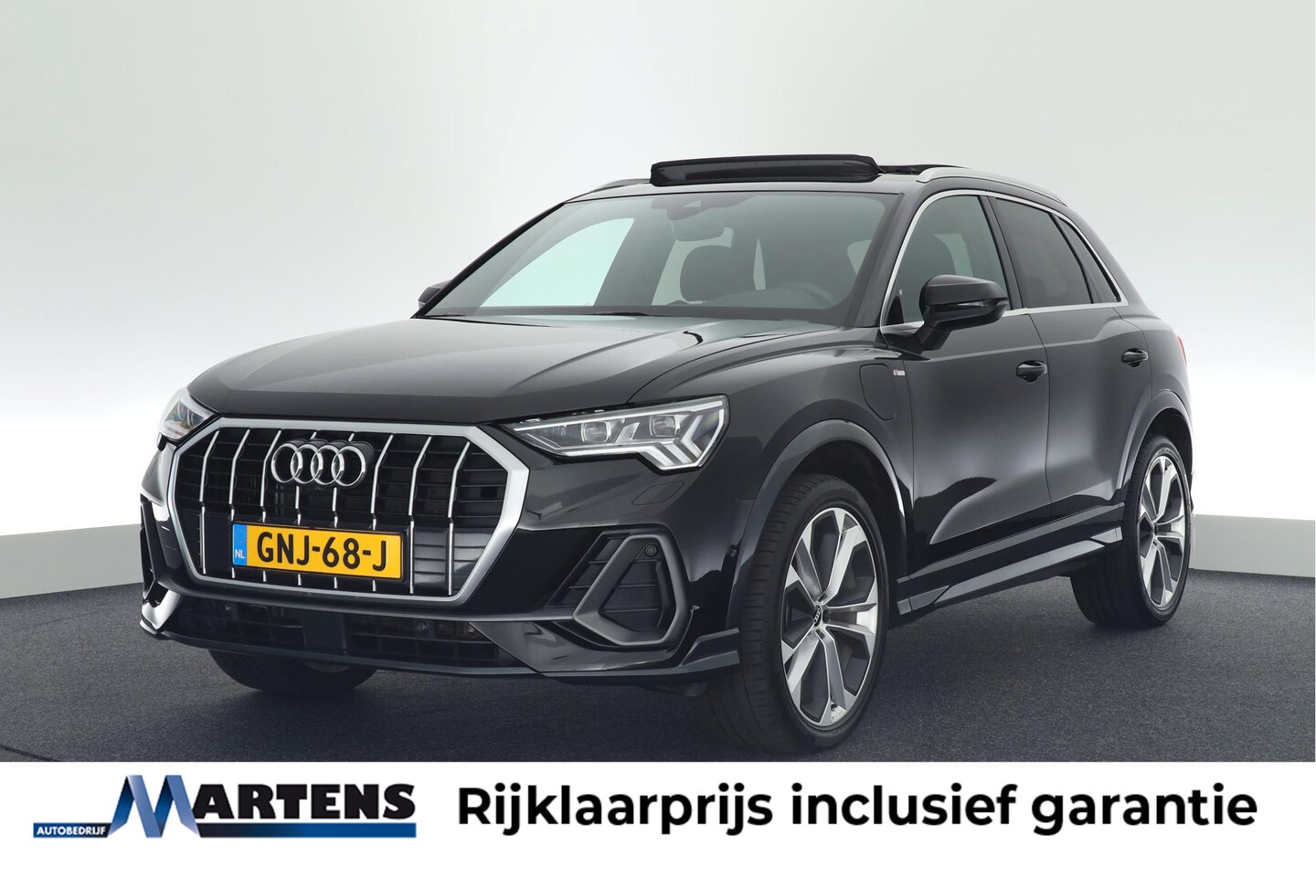 Audi Q3 - 45 TFSI e 245pk 2x S-Line 360Camera Keyless Leder Virtual Cockpit Matrix Led Panoramadak S - AutoWereld.nl