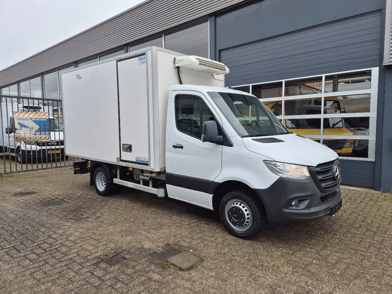 Mercedes-Benz Sprinter - 516 CDI Kuhlkoffer/ TK V200 -20/ ATP CERT./ Stdby 230V - AutoWereld.nl