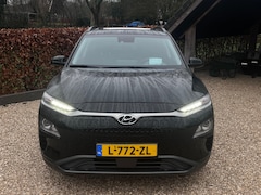 Hyundai Kona - EV Comfort 64 kWh Grote accu. Groot bereik!