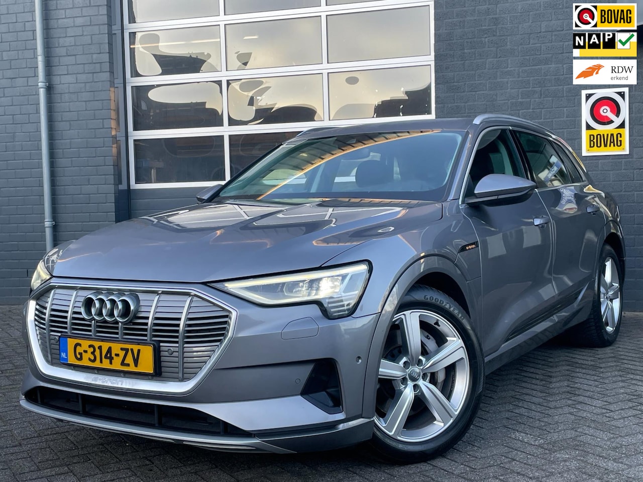 Audi e-tron - E-tron 50 quattro Launch edition 71 kWh Navi, Apple Carplay - AutoWereld.nl