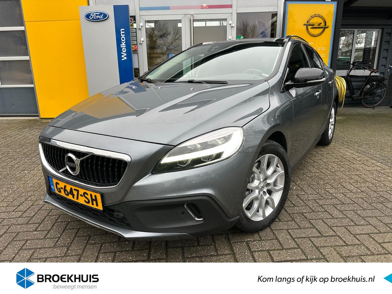 Volvo V40 Cross Country - 1.5 T3 153 PK Polar+ Luxury AUTOMAAT | TREKHAAK AFNEEMBAAR| STOELVERWARMING| LEDER| PANO-D - AutoWereld.nl