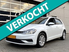 Volkswagen Golf - 1.0 TSI Trendline BMT - Navigatie Apple CarPlay I Airco I Sport velgen I LED I PDC I 126.0