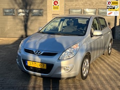 Hyundai i20 - 1.2i i-Motion *Airco*LM velgen*Garantie