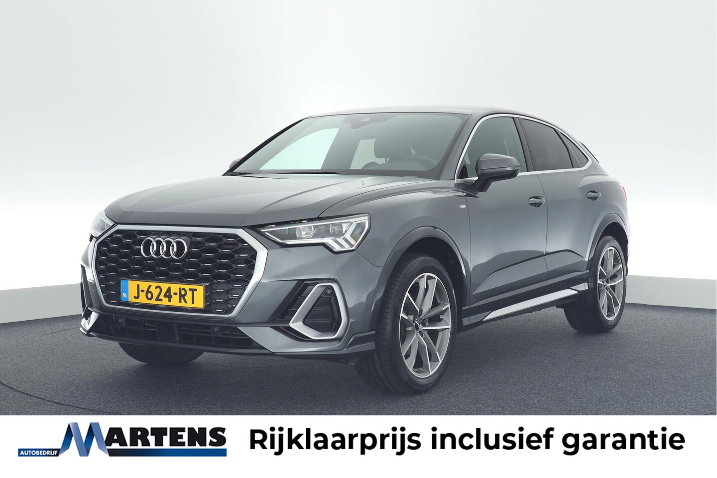 Audi Q3 Sportback - 35 TFSI 150pk S-Tronic 2x S-Line Trekhaak Camera Navigatie Led - AutoWereld.nl