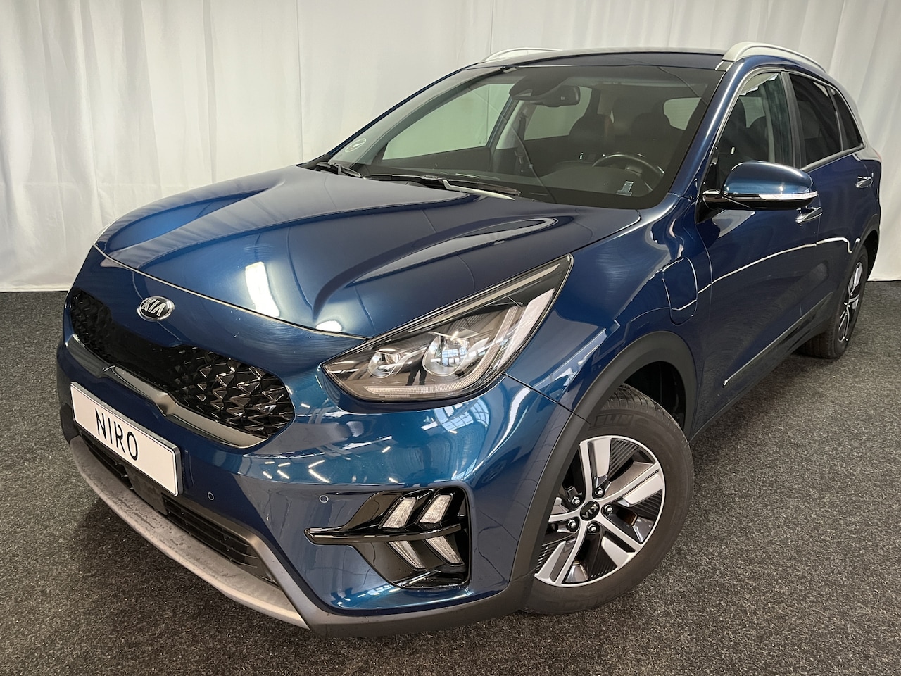 Kia Niro - 1.6 GDi PHEV DynamicLine 1E EIGN/ECC/APPLE/CAMERA/STOELVERW. - AutoWereld.nl