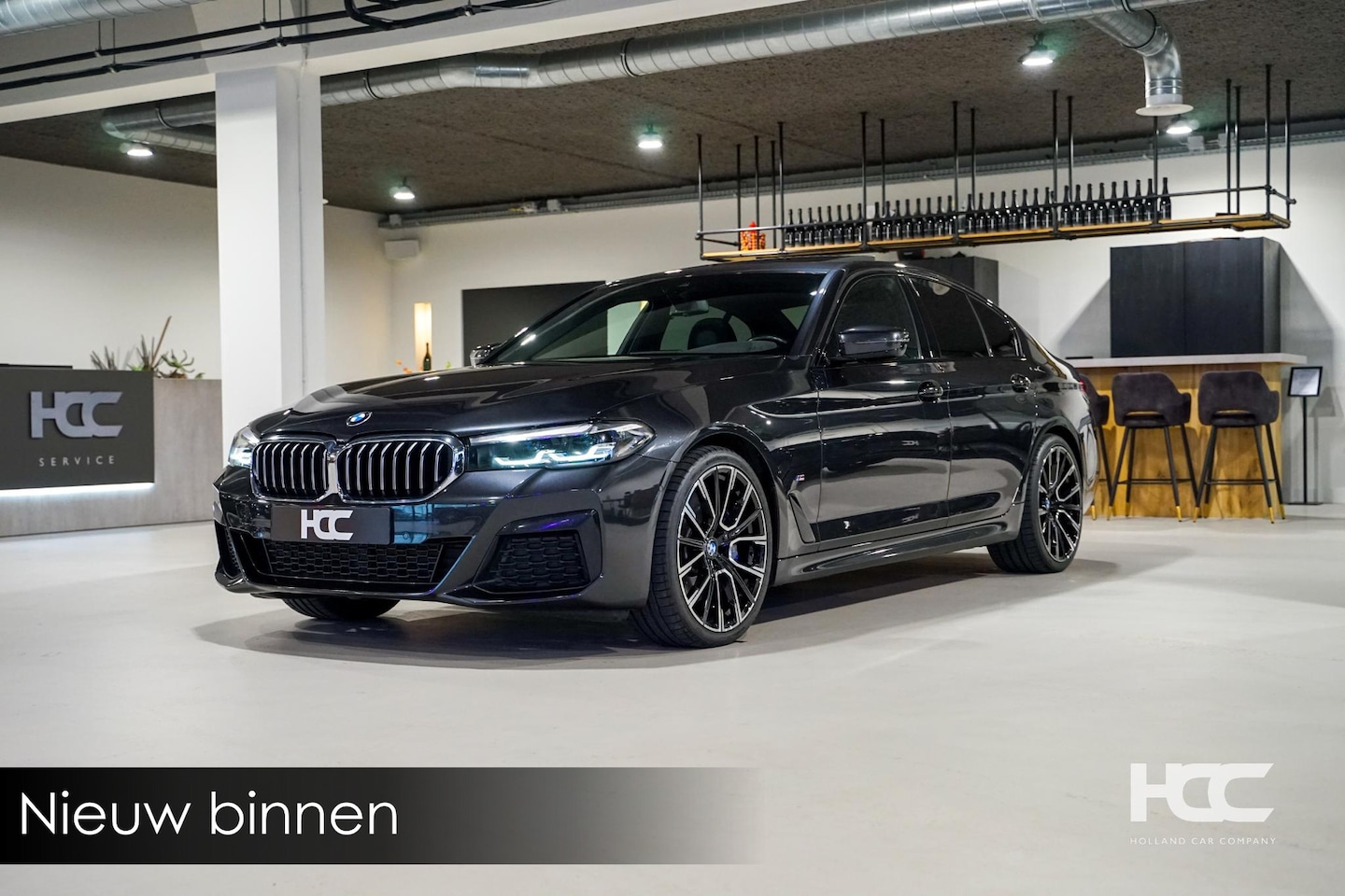 BMW 5-serie - 540 i High Ex. | M Sport | Schuifdak | Sfeerverl. BMW 5-serie 540i High Executive - AutoWereld.nl