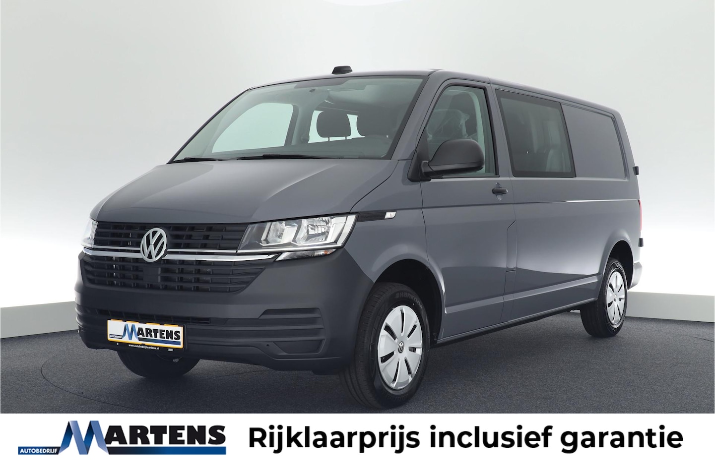 Volkswagen Transporter - 2.0 TDI 150pk H6 L2H1 DC Comfortline Camera Cruise Control App-Connect - AutoWereld.nl