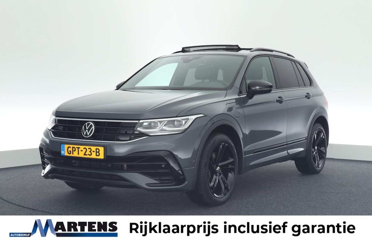 Volkswagen Tiguan - 1.4 TSI 245pk eHybrid 2x R-Line Black Style Camera Stoelverwarming Virtual Cockpit IQ.Ligh - AutoWereld.nl